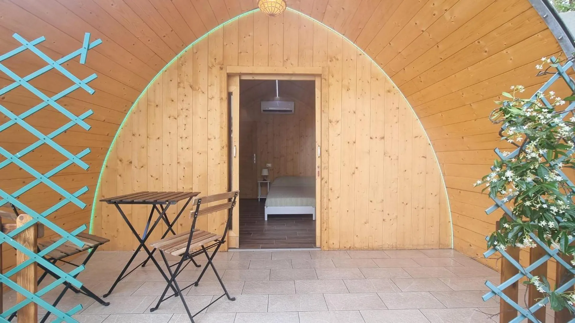 ***  Camping Dal Pino Marina di Massa Italia