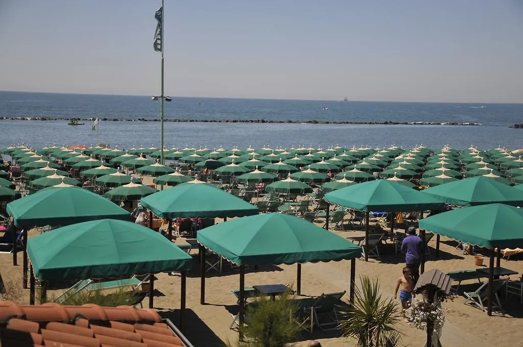 Camping Dal Pino Marina di Massa 3*,