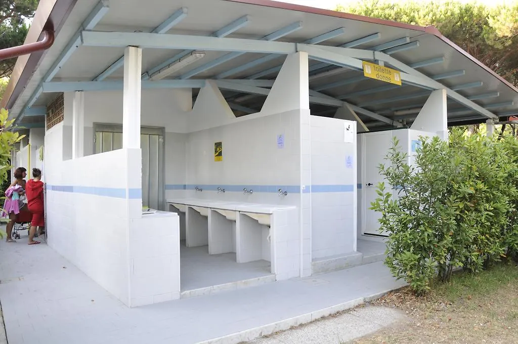 *** Campsite Camping Dal Pino Marina di Massa Italy