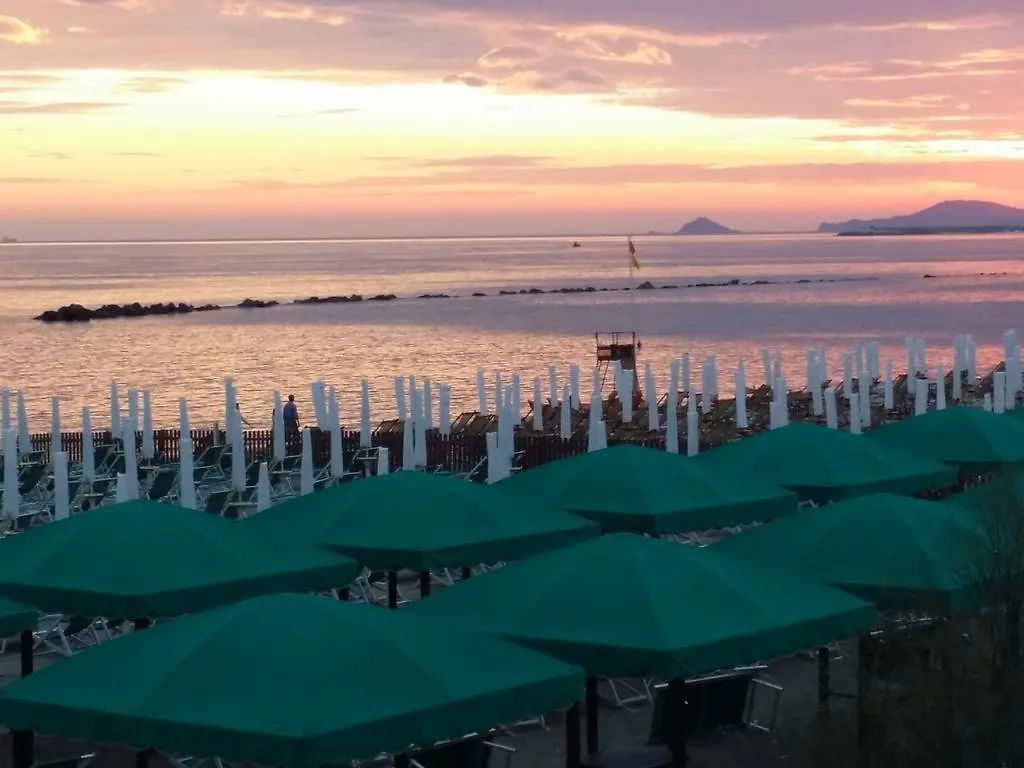 Camping Dal Pino Marina di Massa Italy