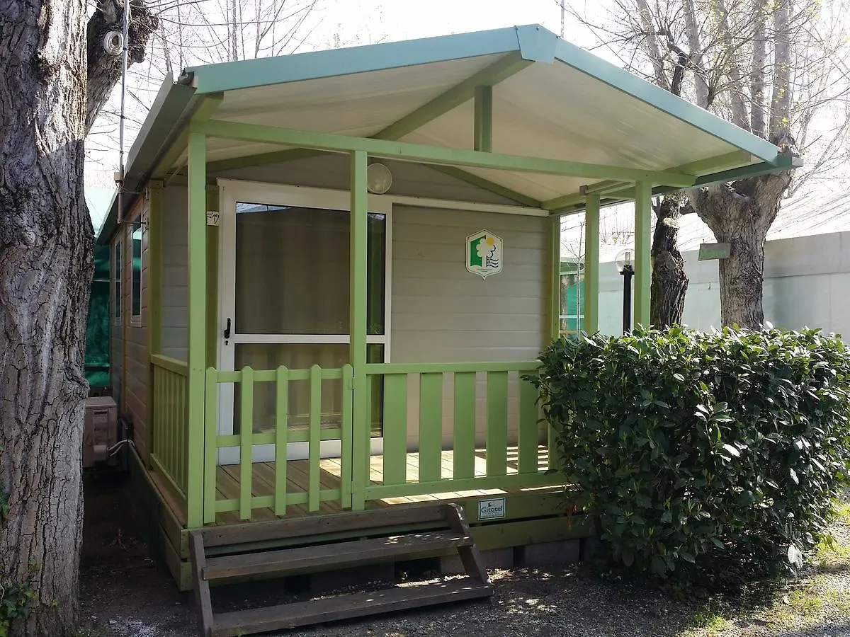 Camping Dal Pino Marina di Massa Italia