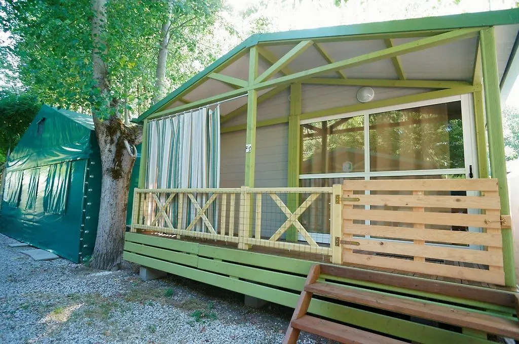 *** Campsite Camping Dal Pino Marina di Massa Italy