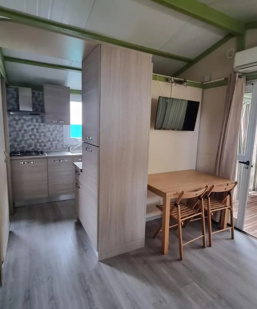 *** Kemp Camping Dal Pino Marina di Massa Itálie