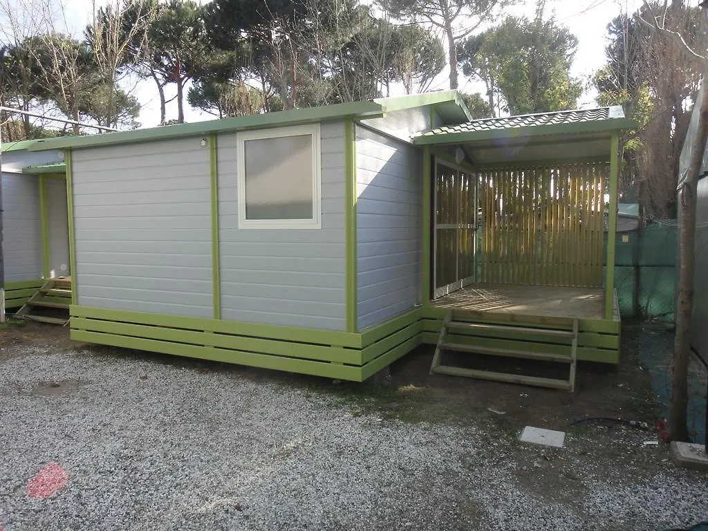 Camping Dal Pino Marina di Massa Parque de Campismo